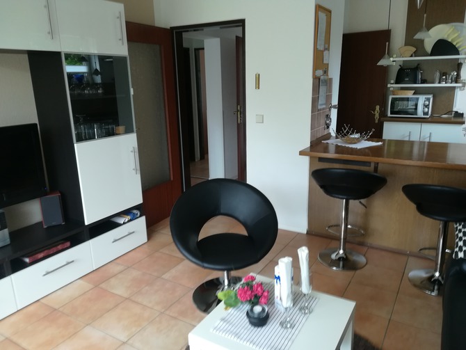 Ferienwohnung in Gr&ouml;mitz - Deichkrone - Theke zur K&uuml;che