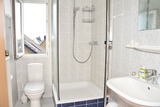 Ferienwohnung in Heiligenhafen - Jan&szlig;en - Dusche mit WC