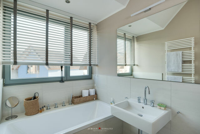 Ferienhaus in Heiligenhafen - Ostsee - Reetdachhaus Nr. 11 "NEWPORT" im Strand Resort - Bild 15
