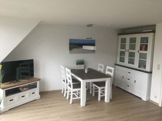 Ferienwohnung in Gr&ouml;mitz - 60qm Maisonette Friesenhof - Whg 8 G 500 Meter bis zum Strand - Bild 2