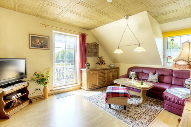 Ferienwohnung in Ostseeheilbad Zingst - Sch&auml;fer, Renate / FW 1 - Bild 2