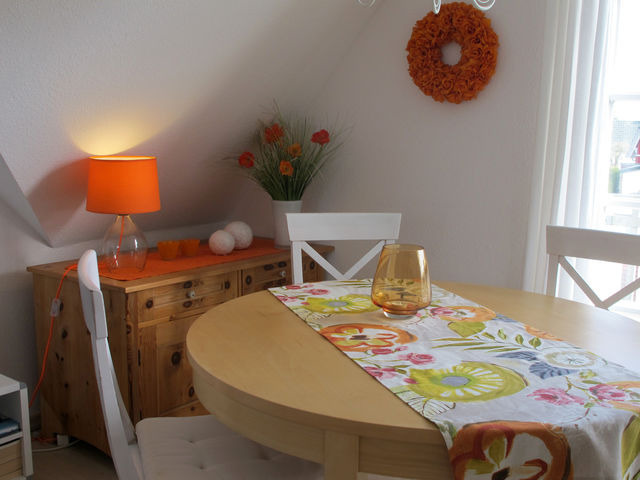 Ferienwohnung in Zingst - Wiesenstra&szlig;e 55 Whg. 2 - Strandbuhne - Bild 4