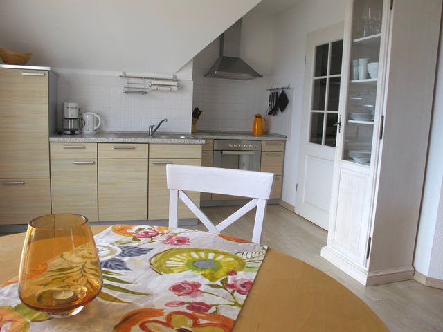 Ferienwohnung in Zingst - Wiesenstra&szlig;e 55 Whg. 2 - Strandbuhne - Bild 6
