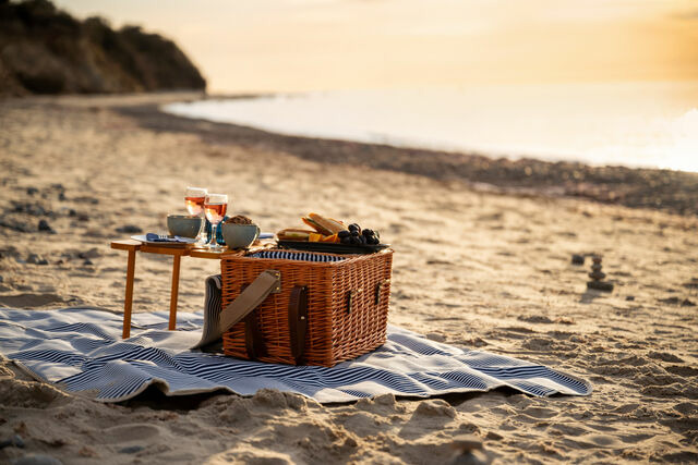 Ferienhaus in Dranske - Rügenzauber Reetdachhaus mit Sauna u. Kamin | Strandnähe | Garten - Bild 6