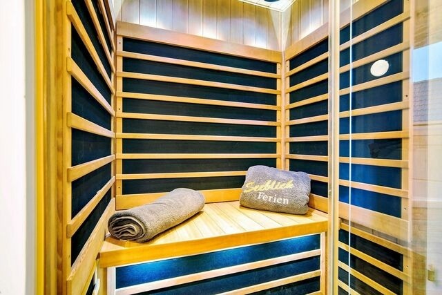 Ferienhaus in Olpenitz - Ferienhaus Lieblingsplatz by Seeblick Ferien ORO, direkte Wasserlage,Sauna - Bild 25