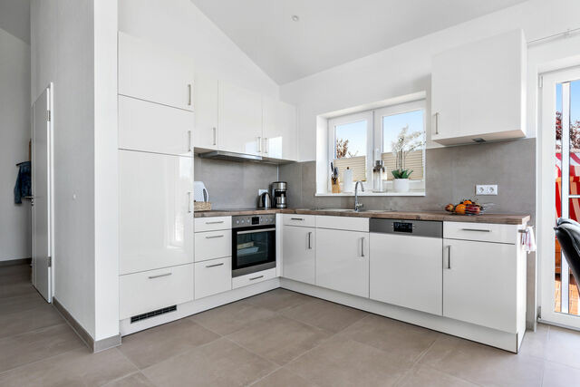 Ferienhaus in Fehmarn - Wellness- Doppelhaush&auml;lfte "Meer" eingez&auml;unt 1.30m - Bild 10