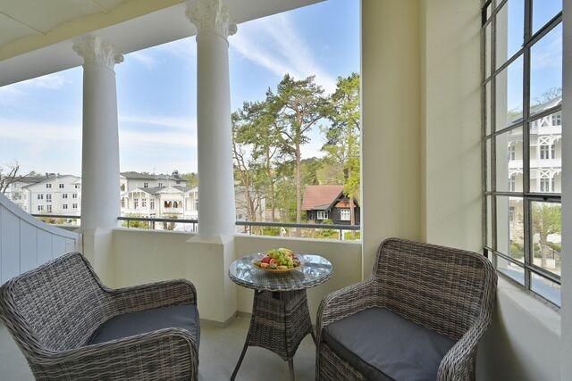 Ferienwohnung in Sellin - Ferienwohnung 6 mit Sauna WLAN 6 Pers. Sellin auf R&uuml;gen Villa Celia 200 m vom Strand entfernt - Bild 4