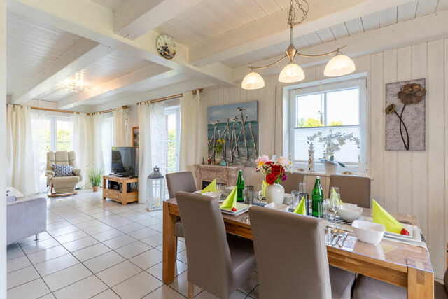 Ferienhaus in Heiligenhafen - Ferienhaus Ostseecharme mit Sauna u. Garten - Bild 13