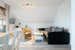 Alte Bergstraße 6 Windgeflüster