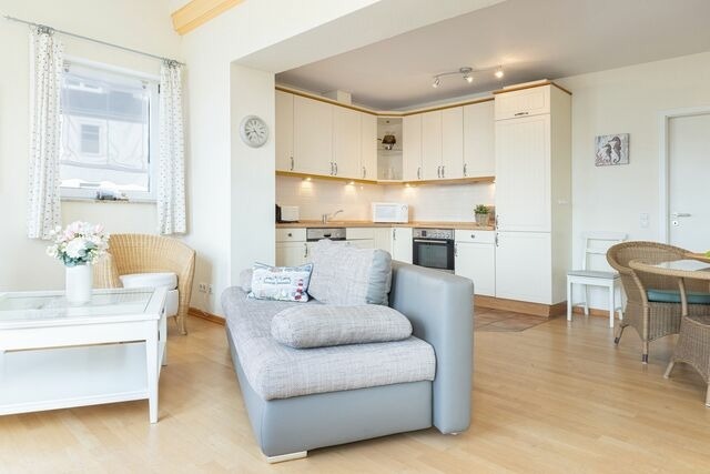 Ferienwohnung in Laboe - Hafen 13 Hafenblick 1 - Bild 10 Ferienwohnung in Laboe - Hafen 13 Hafenblick 1 - Bild 10