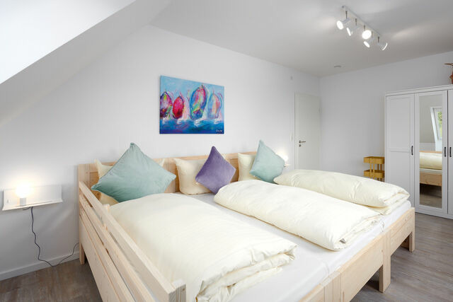 Ferienwohnung in Laboe - Art-Partments Pink Dream - Bild 11