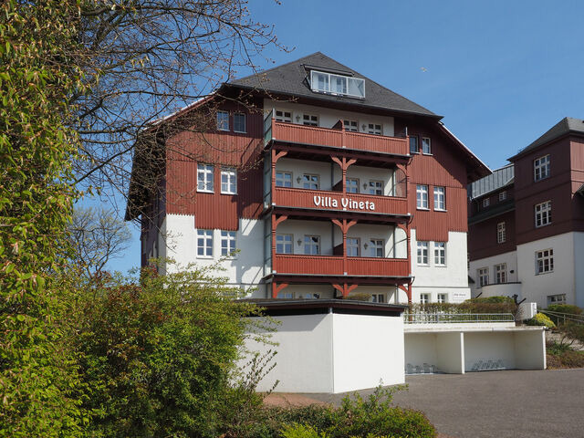 Ferienwohnung in Seebad Bansin - (Brise) Villa Vineta Bansin App. 04 - Bild 2