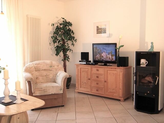 Ferienwohnung in Ostseeheilbad Zingst - Birkmaase 14 - Komfort FeWo im 4-Sterne-Ferienhaus Anselm EG - Bild 4