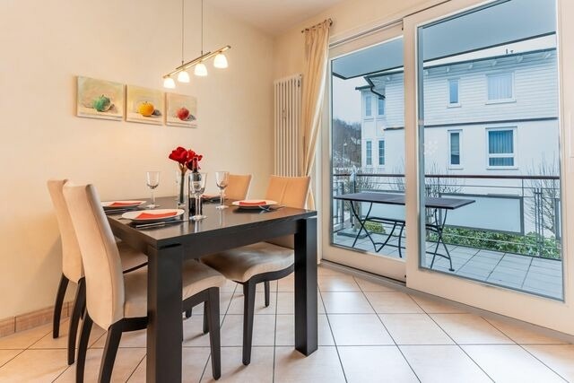 Ferienwohnung in Binz - Residenz am Kurpark: FeWo 8 "K&uuml;stenzeit" Kamin, Aufzug & Parkplatz in Binz!, 300 m bis zum Strand - Bild 4