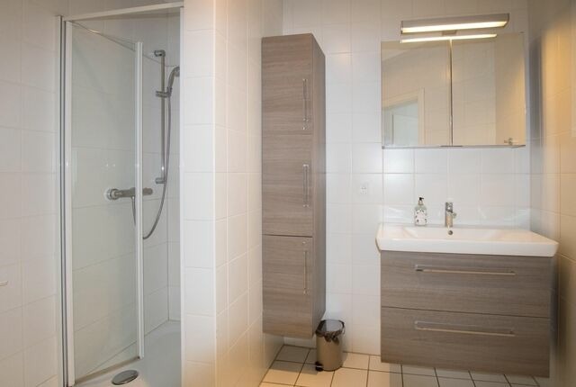 Ferienwohnung in K&uuml;hlungsborn - Ulmenschl&ouml;sschen - 16-01 - Bild 5