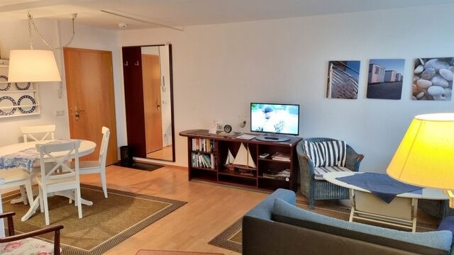 Ferienwohnung in K&uuml;hlungsborn - Ostseewind - 32-20 - Bild 4