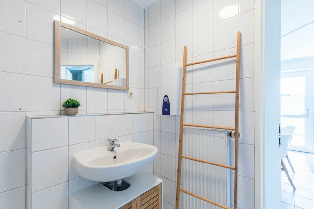 Ferienwohnung in Hohenkirchen-Niendorf - Haus Seeblick Wohnung 13 "Green Island - Bild 17