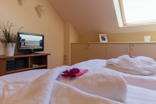 Ferienwohnung in Thiessow - Ihr Zuhause am Meer - Bade- & Saunawelt t&auml;glich inklusive - Bild 8