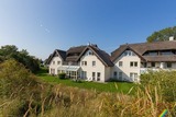 Ferienwohnung in Lobbe - Strandhaus Lobbe, Sanddorn Nr. 3 - Bade- & Saunawelt t&auml;glich inklusive - Bild 2