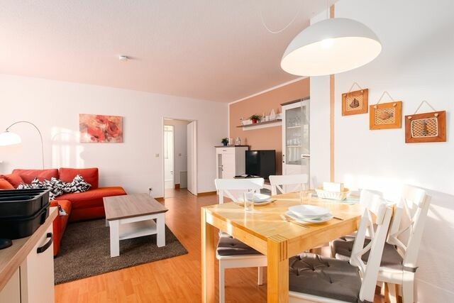 Ferienwohnung in Lobbe - Strandhaus Lobbe, Sanddorn Nr. 3 - Bade- & Saunawelt t&auml;glich inklusive - Bild 11