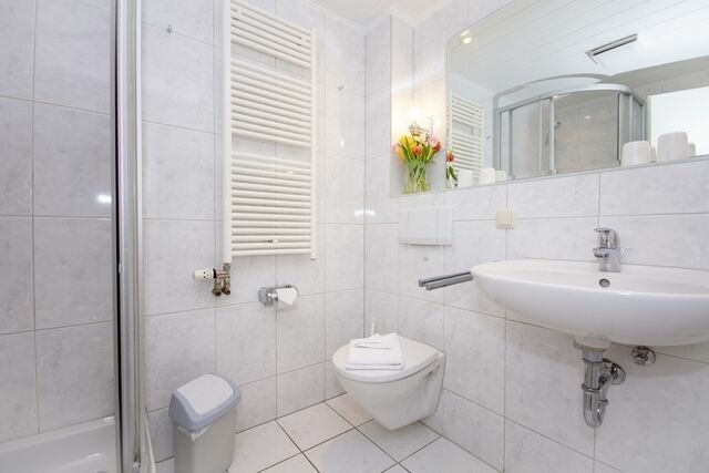 Ferienwohnung in Baabe - Haus R&uuml;gensonne, App. 02 - Bade- & Erlebniswelt t&auml;glich inklusive - Bild 8