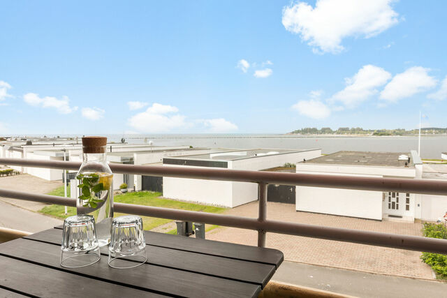 Ferienwohnung in Fehmarn OT Burgtiefe - Backbord traumhafter Meerblick direkt am Strand - Bild 12