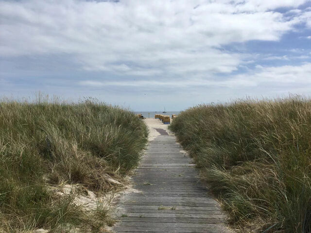 Ferienwohnung in Fehmarn OT Burgtiefe - Backbord traumhafter Meerblick direkt am Strand - Bild 18